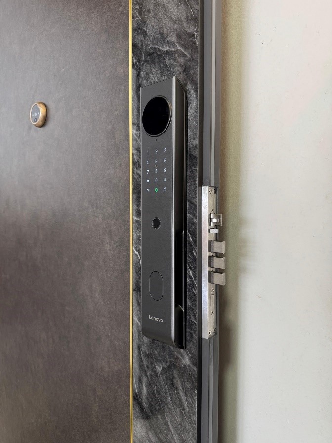 4 Lenovo X6 Youth Edition –Singapore’s No.1 Slimmest Digital Lock