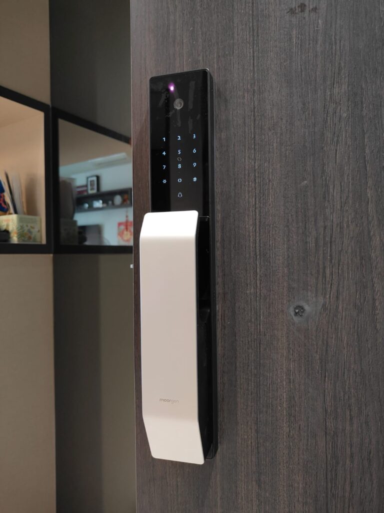 Moorgen T9 Swarovski Crystal Digital Lock