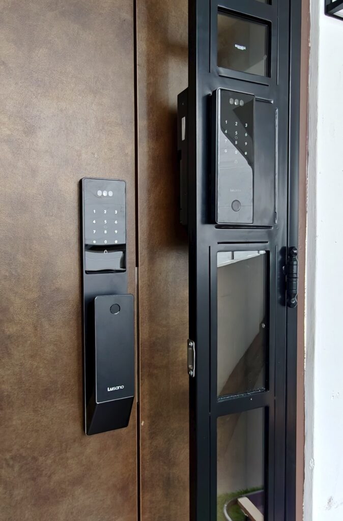 HDB Main Door