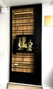 MDL - HDB Laminate Main Door Feature