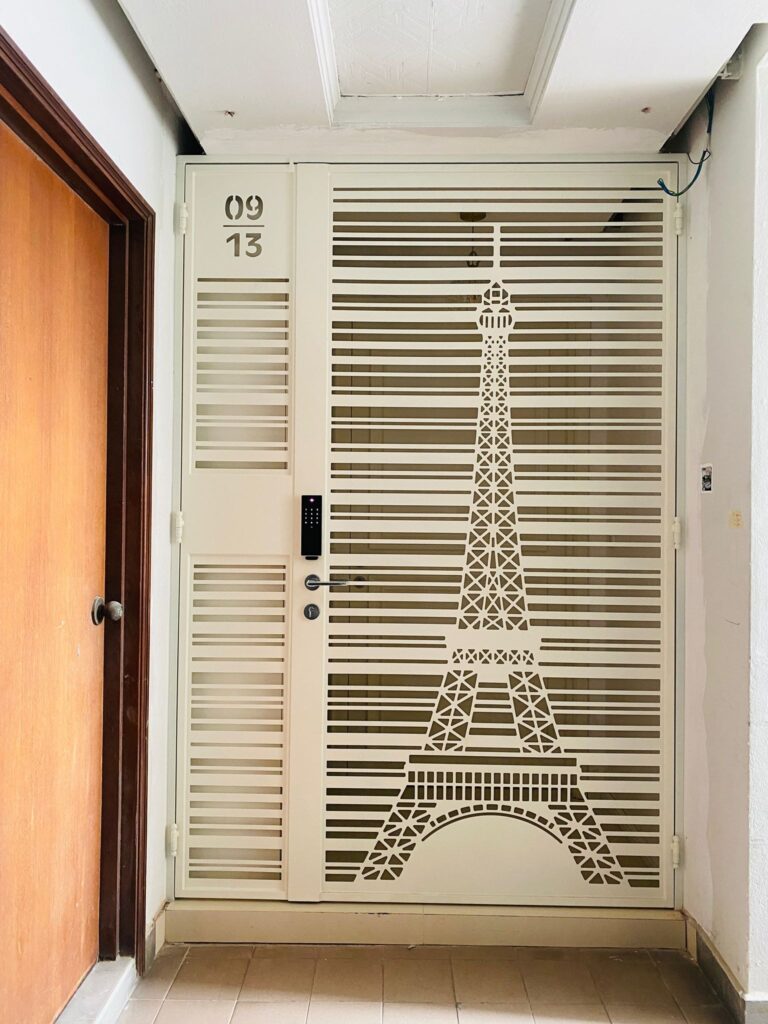 2025 Best-Design HDB Mild Steel Gates