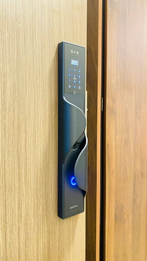 Lusano+ Space Ship Is a Top Digital Door Lock in Singapore
