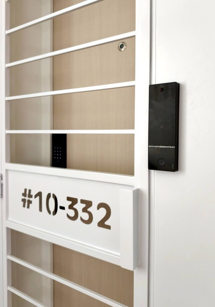 Luxurious Digital Door Lock