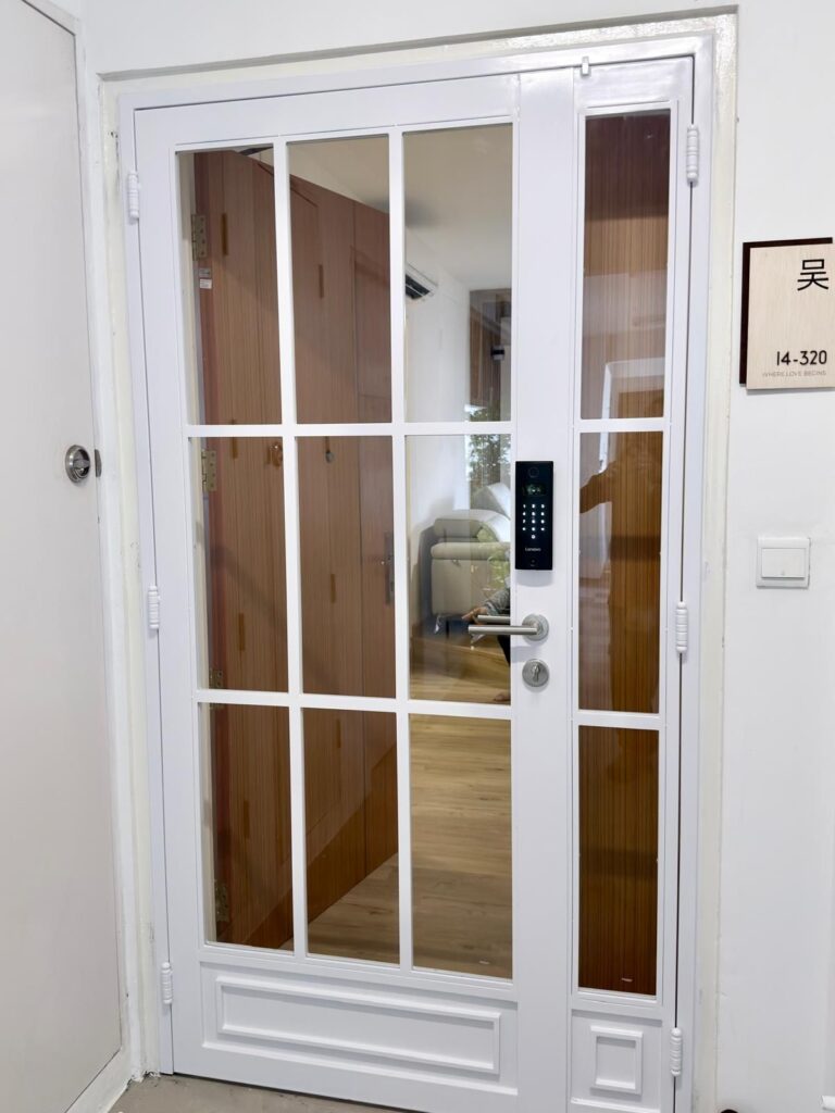 Luxurious Digital Door Lock