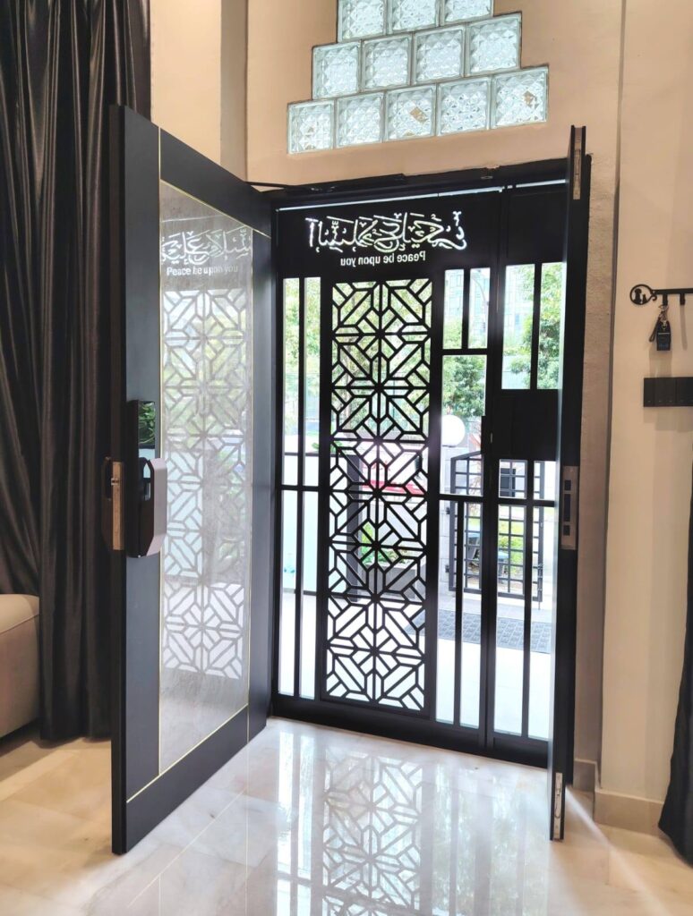 Luxurious Digital Door Lock