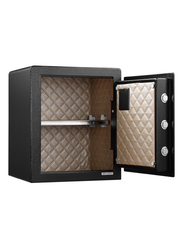 The Sentinel 45 Leather Safe 21 Kg