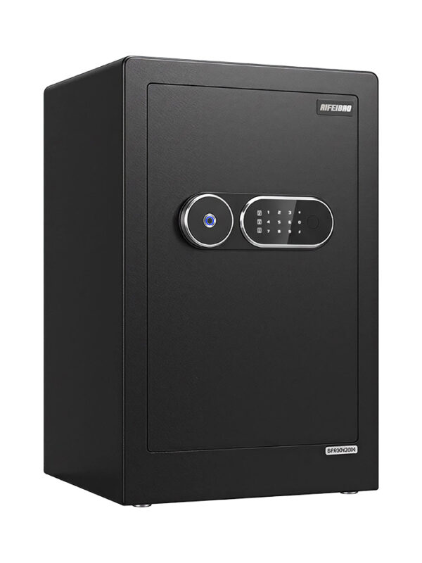 The Sentinel 60 Leather Safe 34 Kg