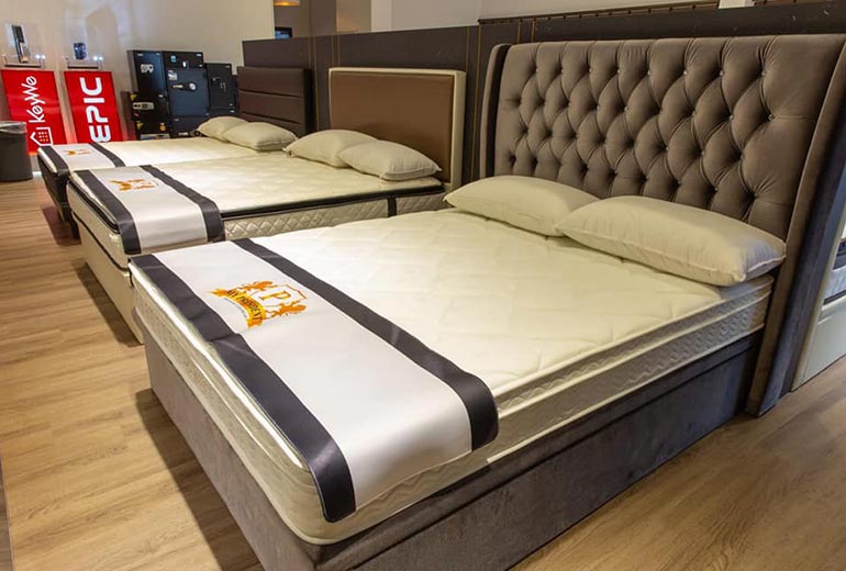 Storage Bedframe Queen at Factory Price