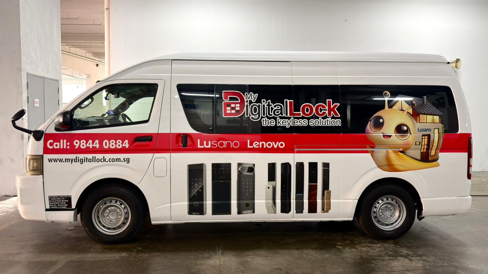 Contact-Mobile-Showroom Contact-Mobile-Showroom