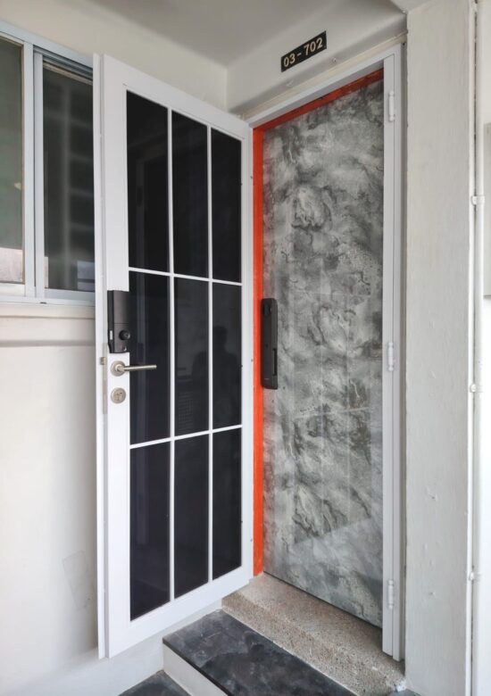 Designer HDB Glass Gate 3×7 Feet - Gallery