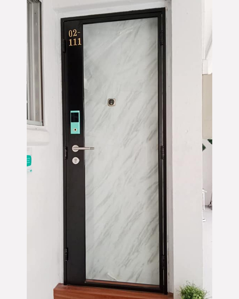 Designer HDB Glass Gate Version 2 – Purely Glass