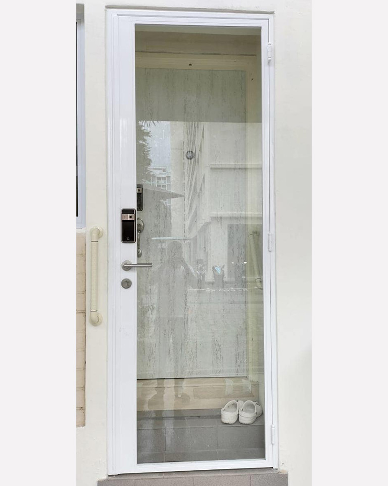Designer HDB Glass Gate Version 2 – Purely Glass