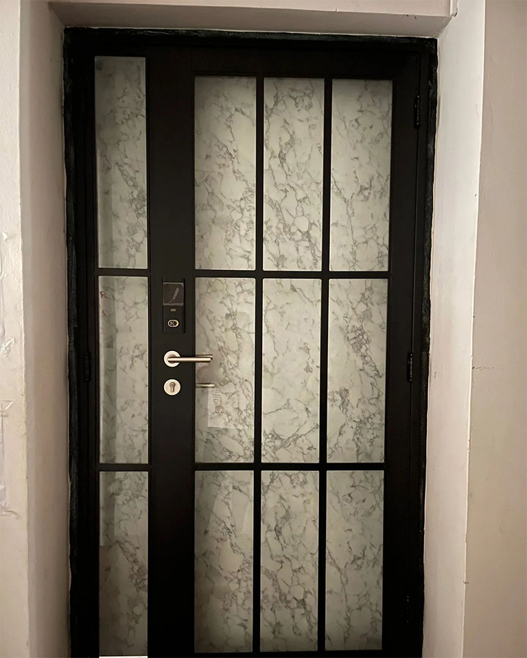 Designer HDB Glass Gate Version 2 – Purely Glass