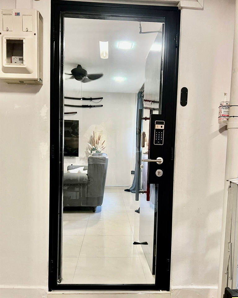 Designer HDB Glass Gate Version 2 – Purely Glass
