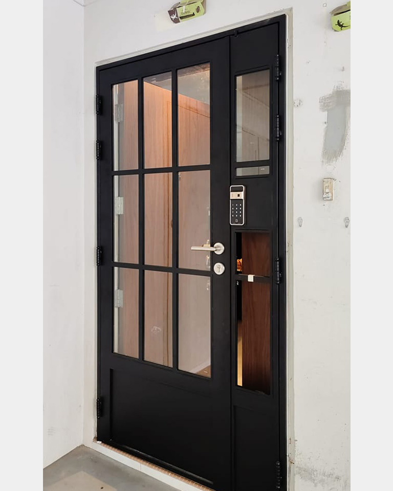 Designer Glass HDB Gate