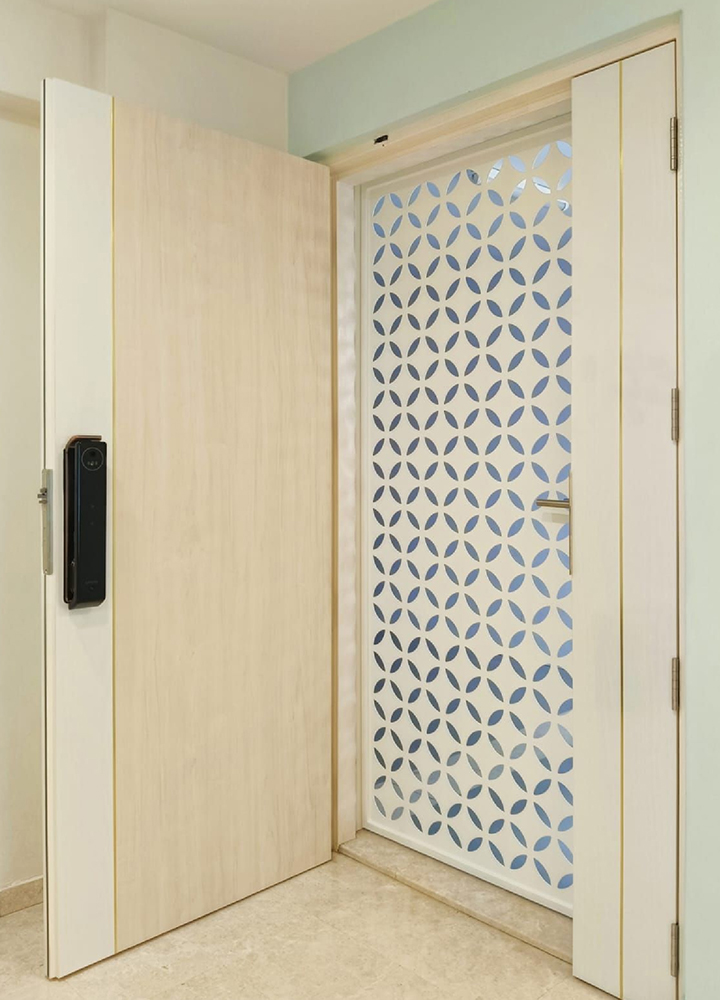 MyDigitalLock - Wood-Grain-Laminate