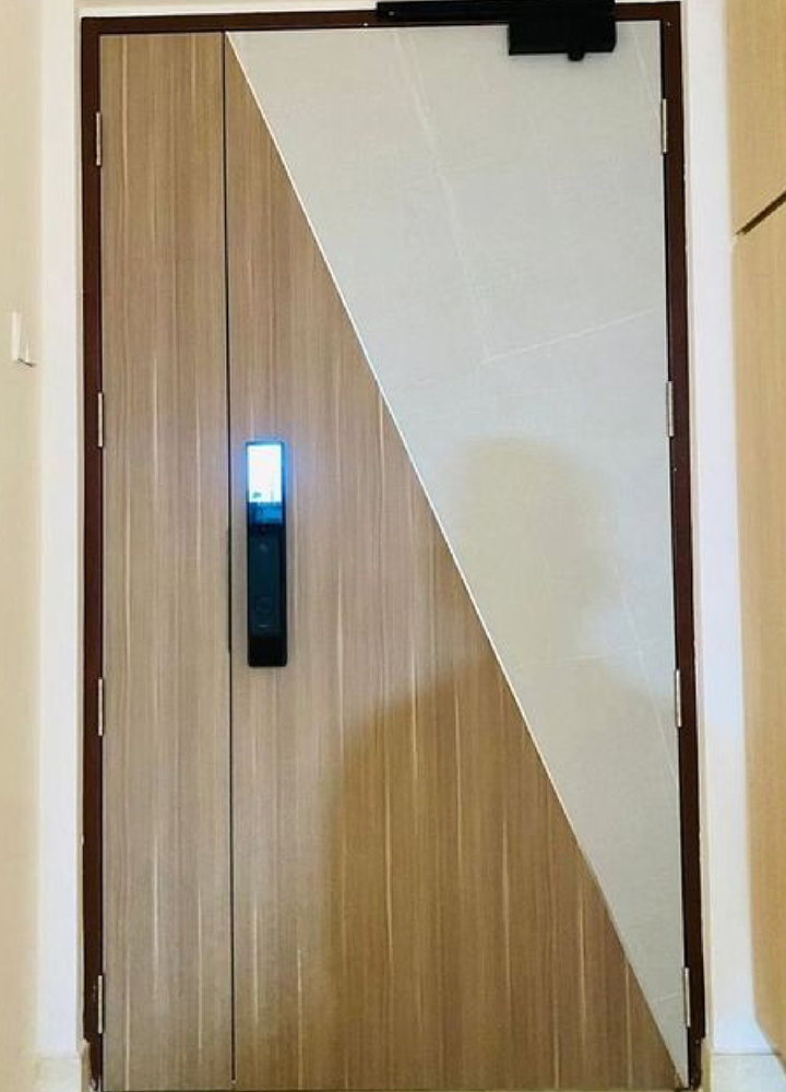 MyDigitalLock - Wood-Grain-Laminate