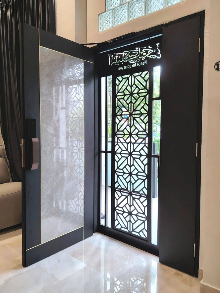 Mydigitallock-Formica-HDB-Laminate-Door