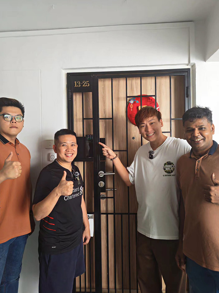 MyDigitalLock - Desmond from Compassvale