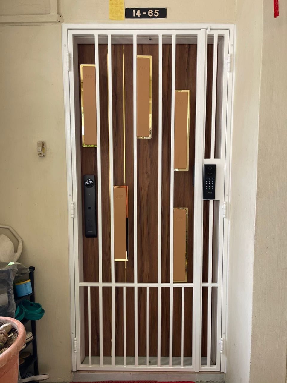 MyDigitalLock - Kato-2K-Gold-Leather-Gate