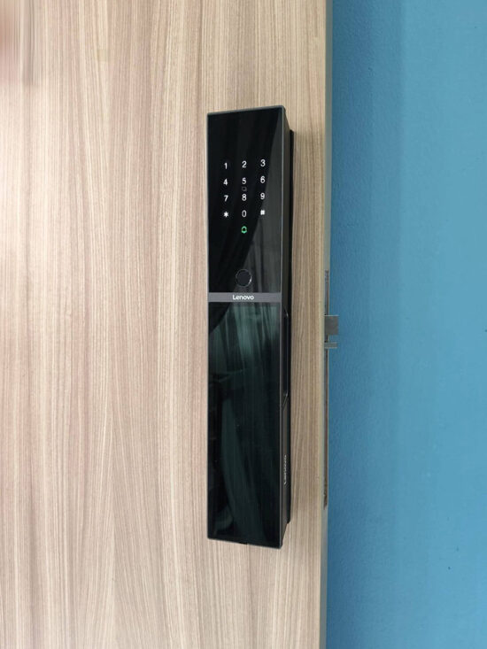 Lenovo-Solar-Digital-Lock-The-Sun