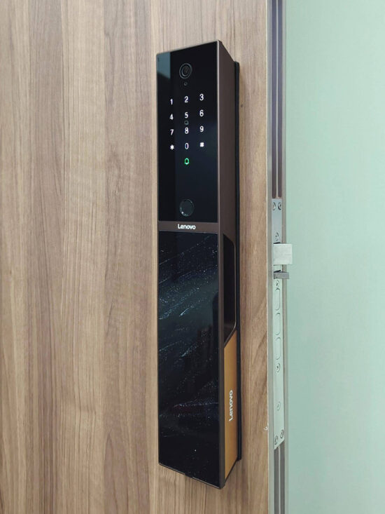 Synchronized-with-the-Lenovo-F3-Ultra-Smart-gate-Lock