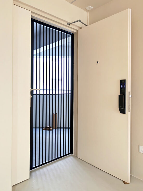 Lusano Space X+ Digital Door Lock (Black) - Installation