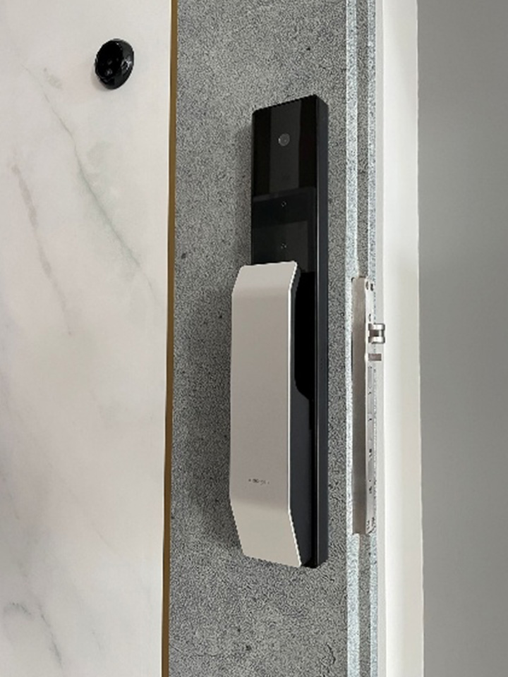 My-Digital-Lock-T9-Cool-Silver