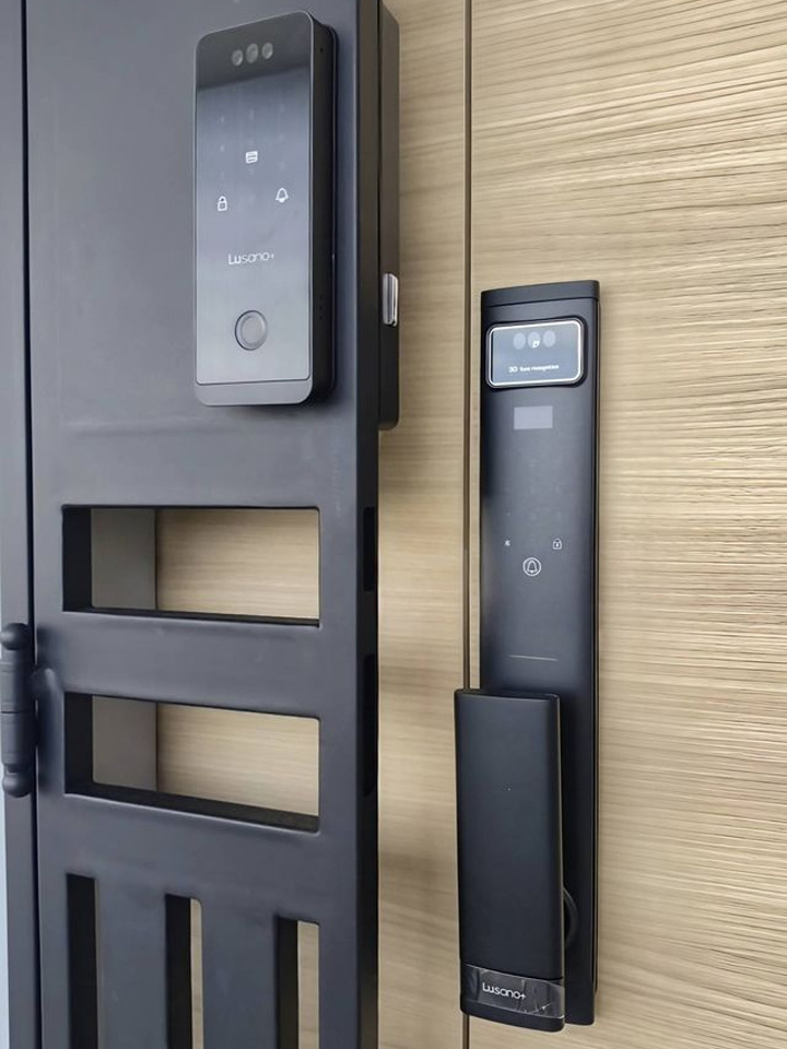 Lusano-Jupiter-Version-2-Digital-Door-Lock-Door-viewer