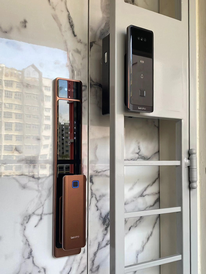 Lusano-Smart-Lock-Branded-Digital-Locks-with-Synchronized-Design-–-Timeless-Elegance