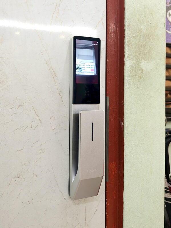 Lusano-Space-X-Smart-Door-Lock-Titanium-Cool-White