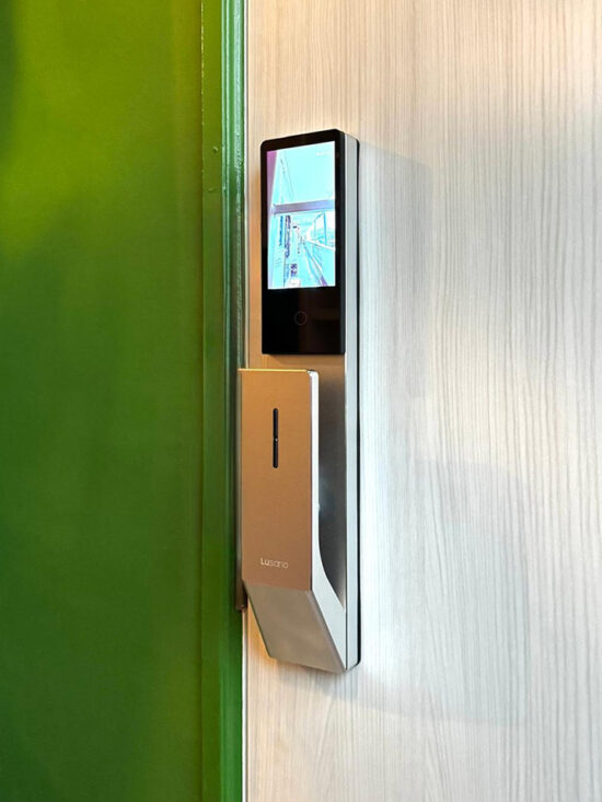 Lusano-Space-X-Smart-Door-Lock-Titanium-Cool-White