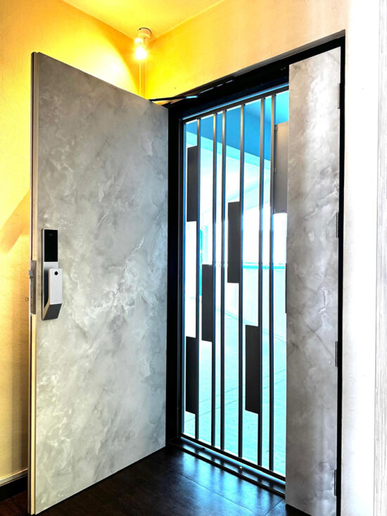Lusano-Space-X-Smart-Door-Lock-Titanium-Cool-White