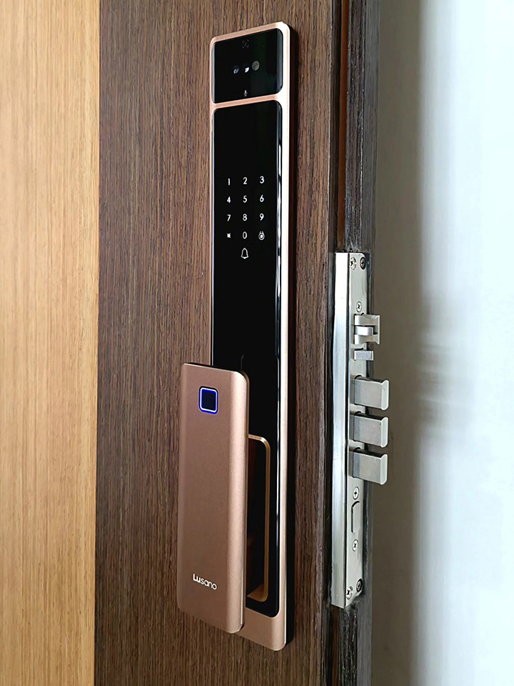 Lusano-Ultra-Slim-Digital-Lock-Coffee-Brown