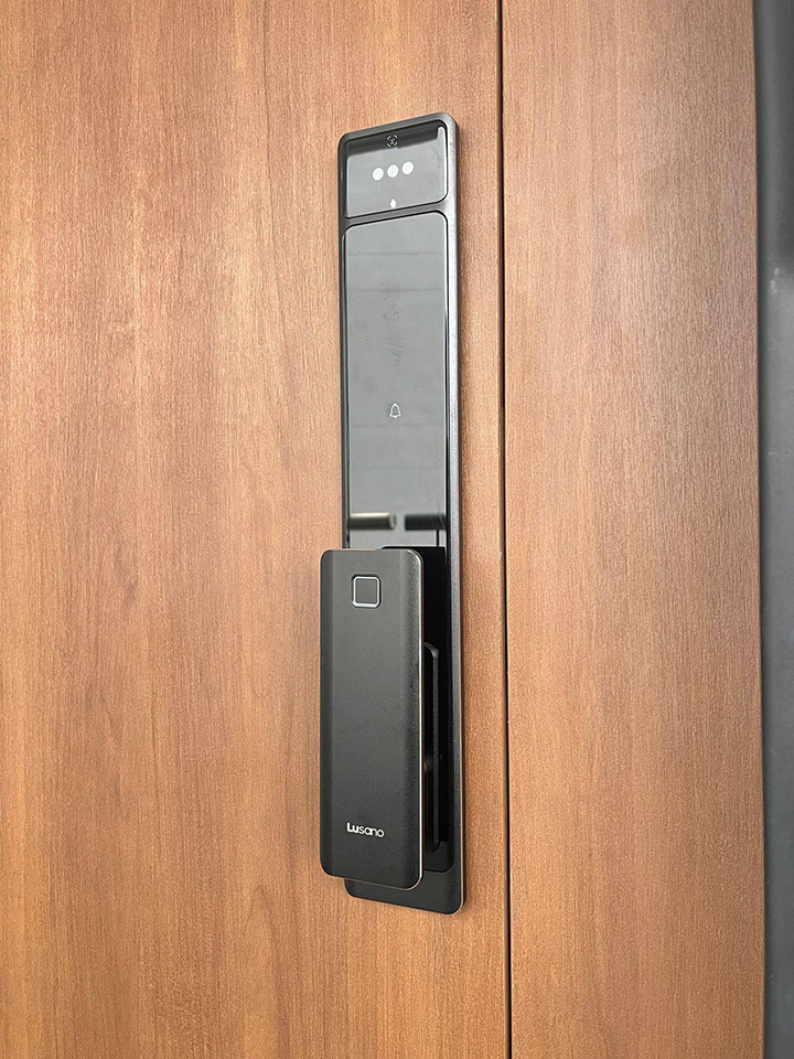 Lusano-Ultra-Slim-Digital-Lock-Galaxy-Black
