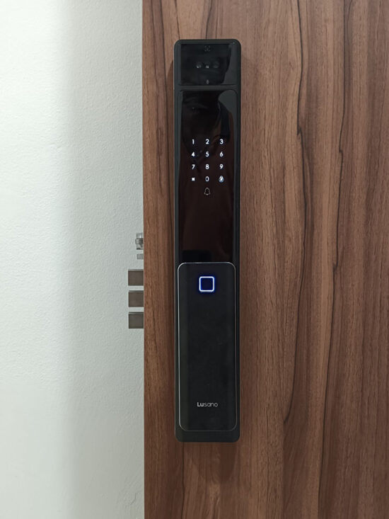 Lusano-Ultra-Slim-Digital-Lock-Galaxy-Black