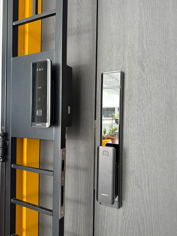 Lusano-Ultra-Slim-Digital-Lock-Galaxy-Black