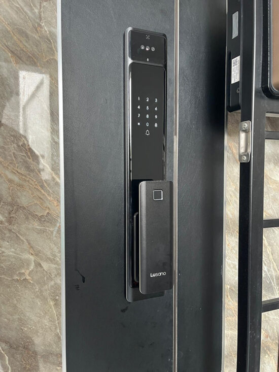Lusano-Ultra-Slim-Digital-Lock-Galaxy-Black