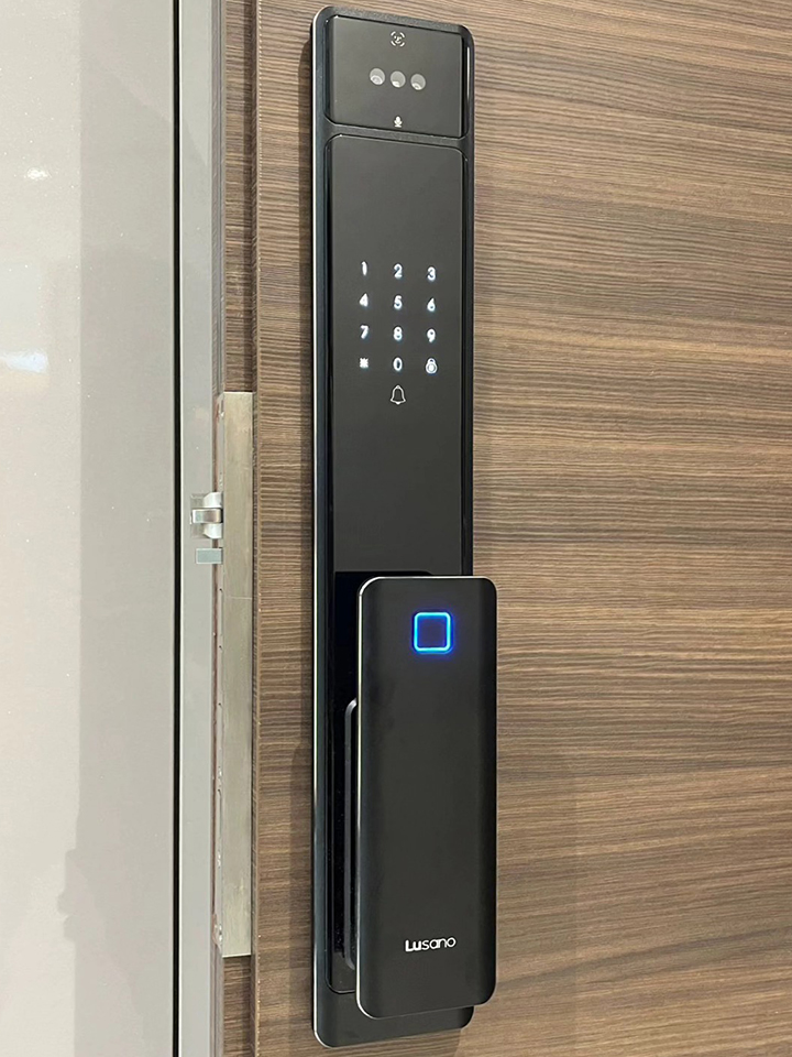 Lusano-Ultra-Slim-Digital-Lock-Galaxy-Black