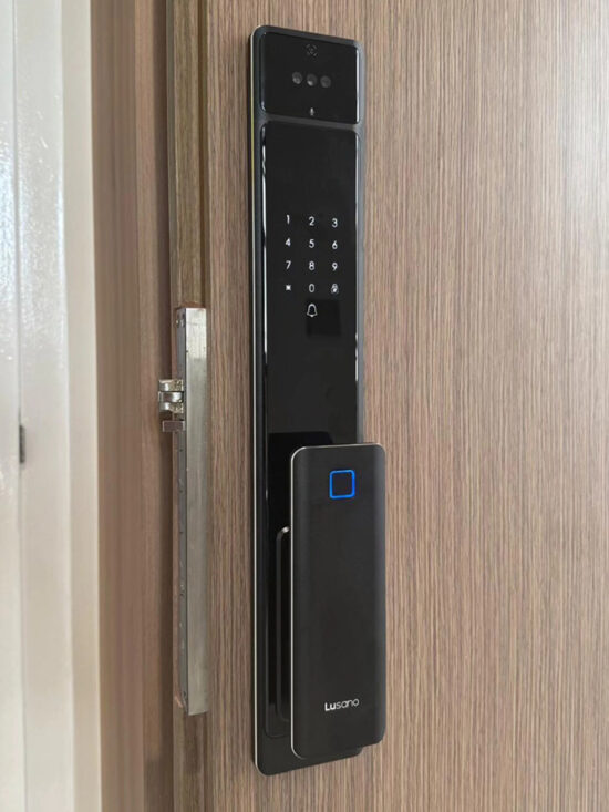 Lusano-Ultra-Slim-Digital-Lock-Galaxy-Black