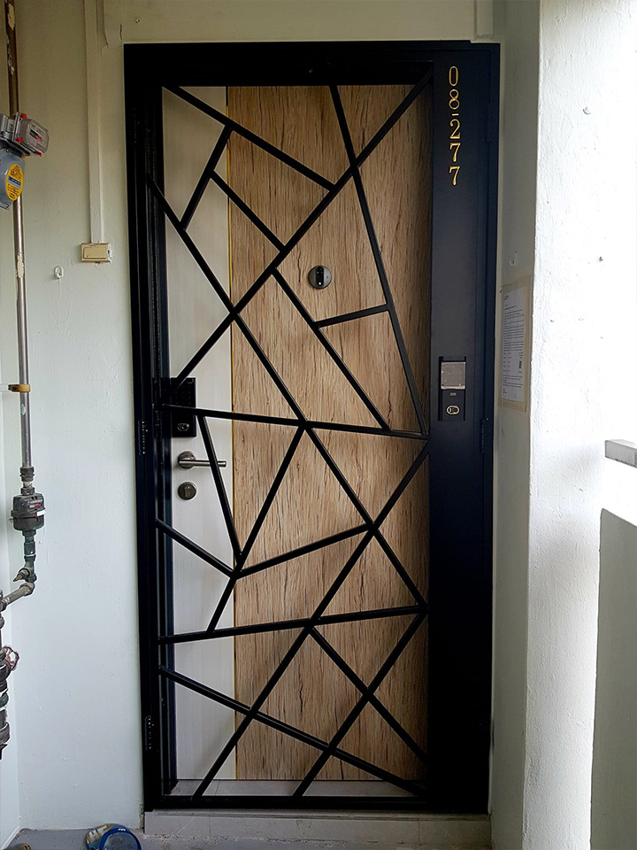 INTERIOR DESIGNER HDB GATE (MILD STEEL)