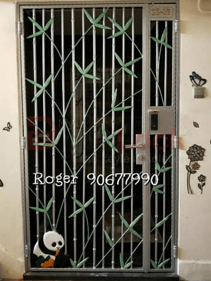 Kato Mild Steel Gate - Limited Edition Panda Fortune Gate