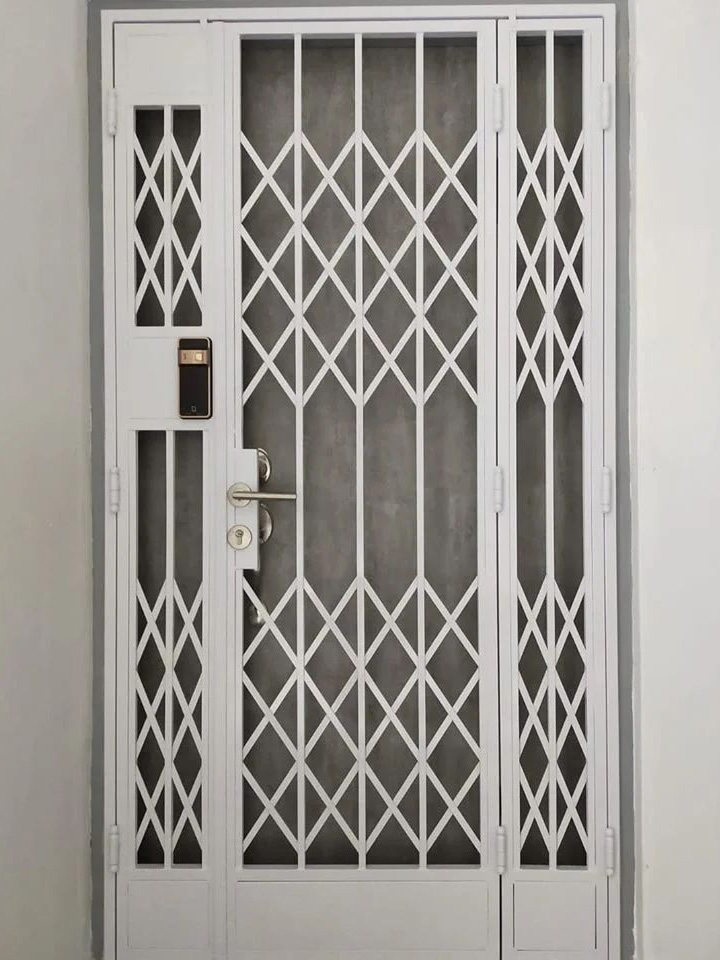 Mild Steel Gate - Gate Scissors Gate Mild Steel Gate - Gate Scissors Gate