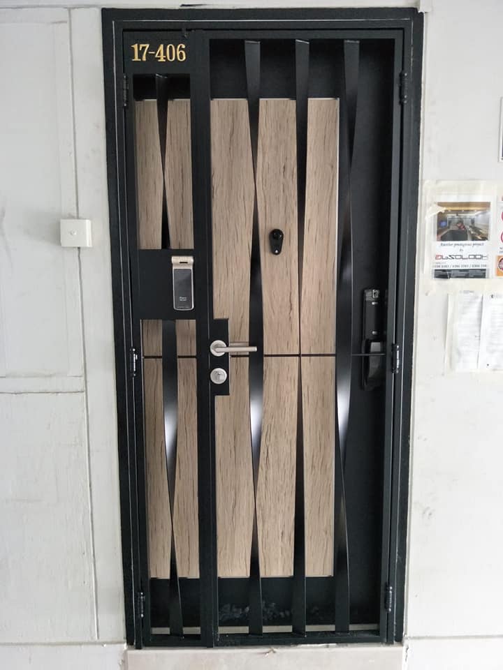 Mild Steel Interior Designer HDB Gate 3×7 feet