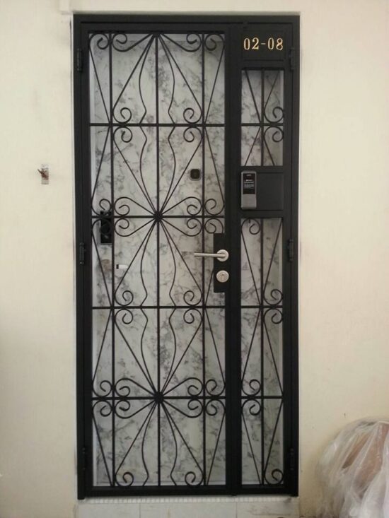 Mild Steel Interior Designer HDB Gate 3×7 feet