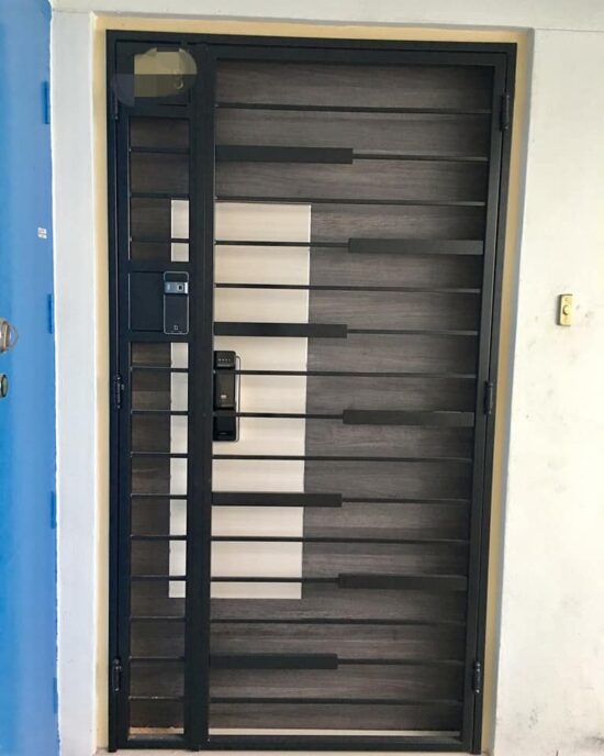 Mild Steel Interior Designer HDB Gate 4×7 feet