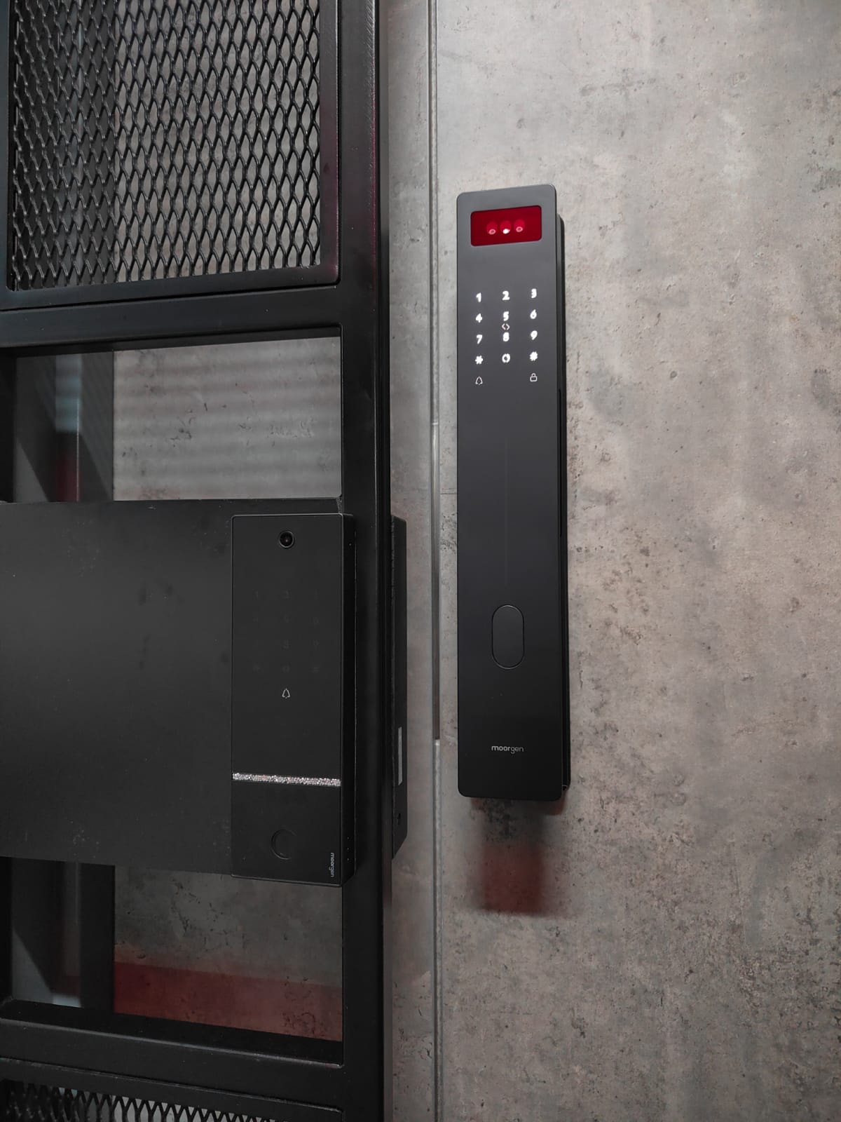 Moorgen-T50-Digital-Lock-Installation