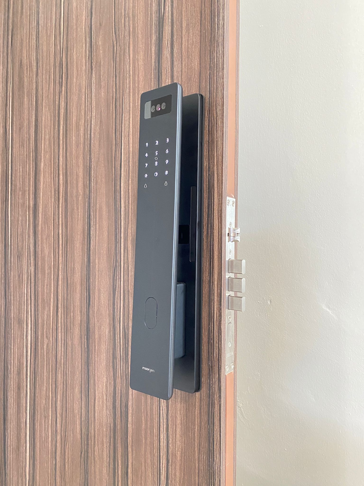 Moorgen-T50-Digital-Lock-Installation