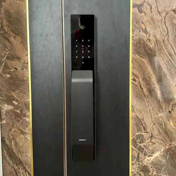 My-Digital-Lock-T9-Swarovski-Crystal-Digital-Lock