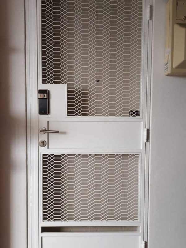 My Digital Lock - Retro Big HDB Mesh Gate